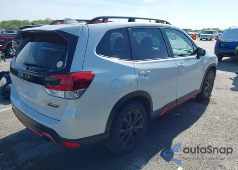 2021 Subaru Forester Sport z USA, uszkodzony, nr VIN JF2SKARC3MH466651